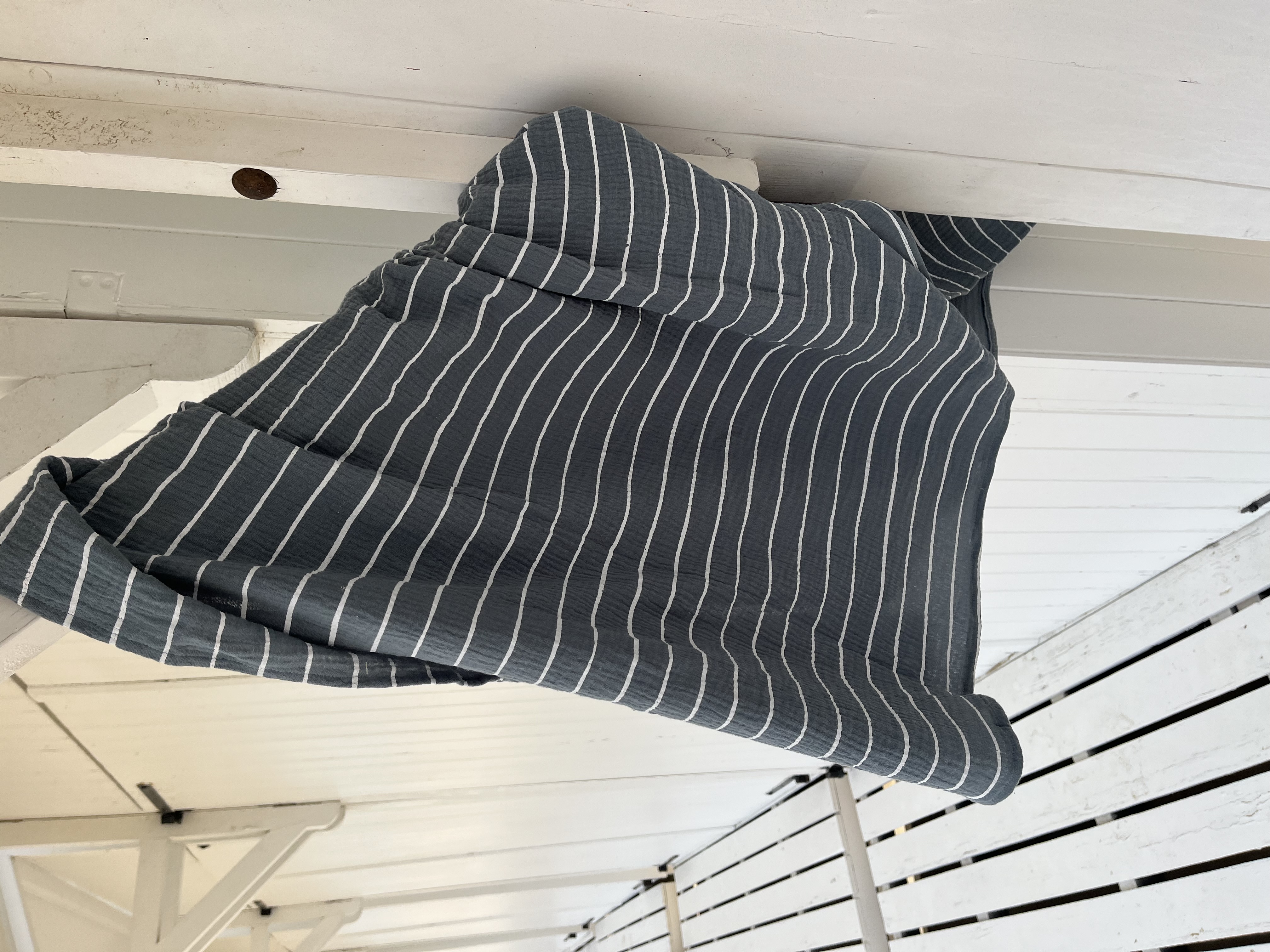 Beach swaddle | INDIGO STREEP