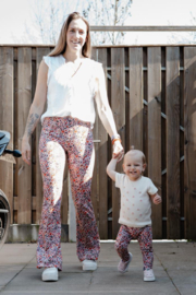 Flared| RIB FLOWERS MAGENTA