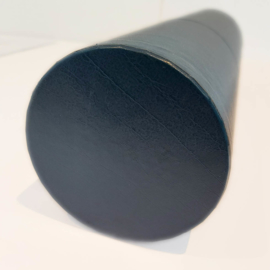 Koker donkerblauw leerreliëf  ᴓ 8,5 cm