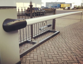 Roger SET BI/006GO inclusief 6 meter boom (HO)