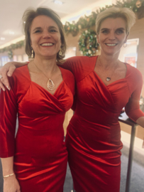 Diva Catwalk,feestelijke jurk in fluweel