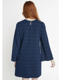 Ana alcazar, blauw jurkje