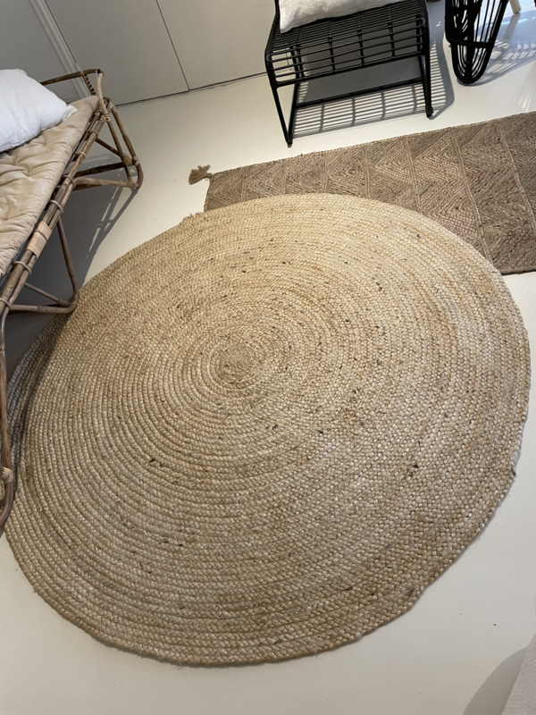 pizza stoel Excentriek Rond Jute 160cm/200 cm (Maat: m) | Vloerkleden | The Loving Wonen