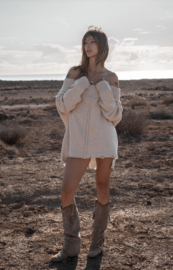 Lola Off Shoulder Sweater Licht Beige