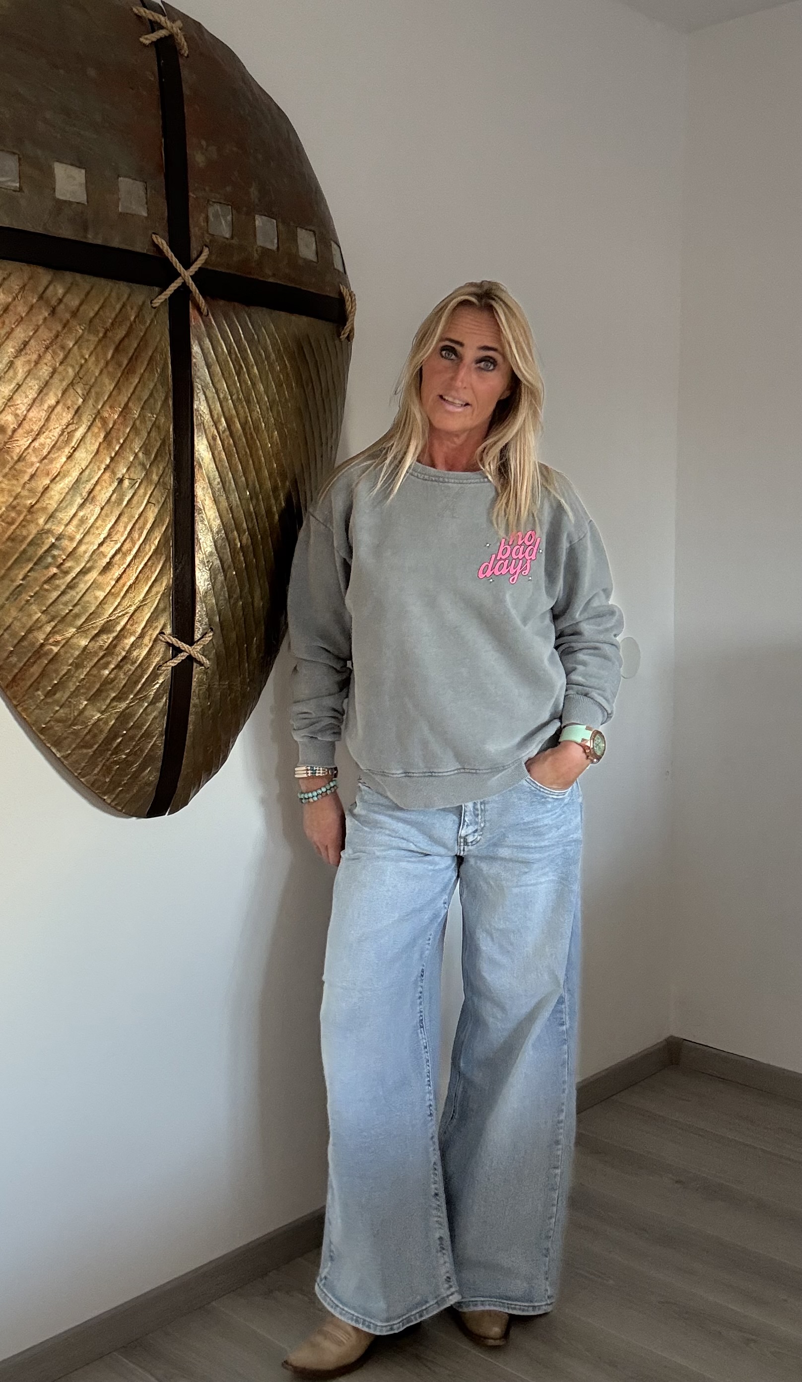 Trui No Bad Days Denim Blauw