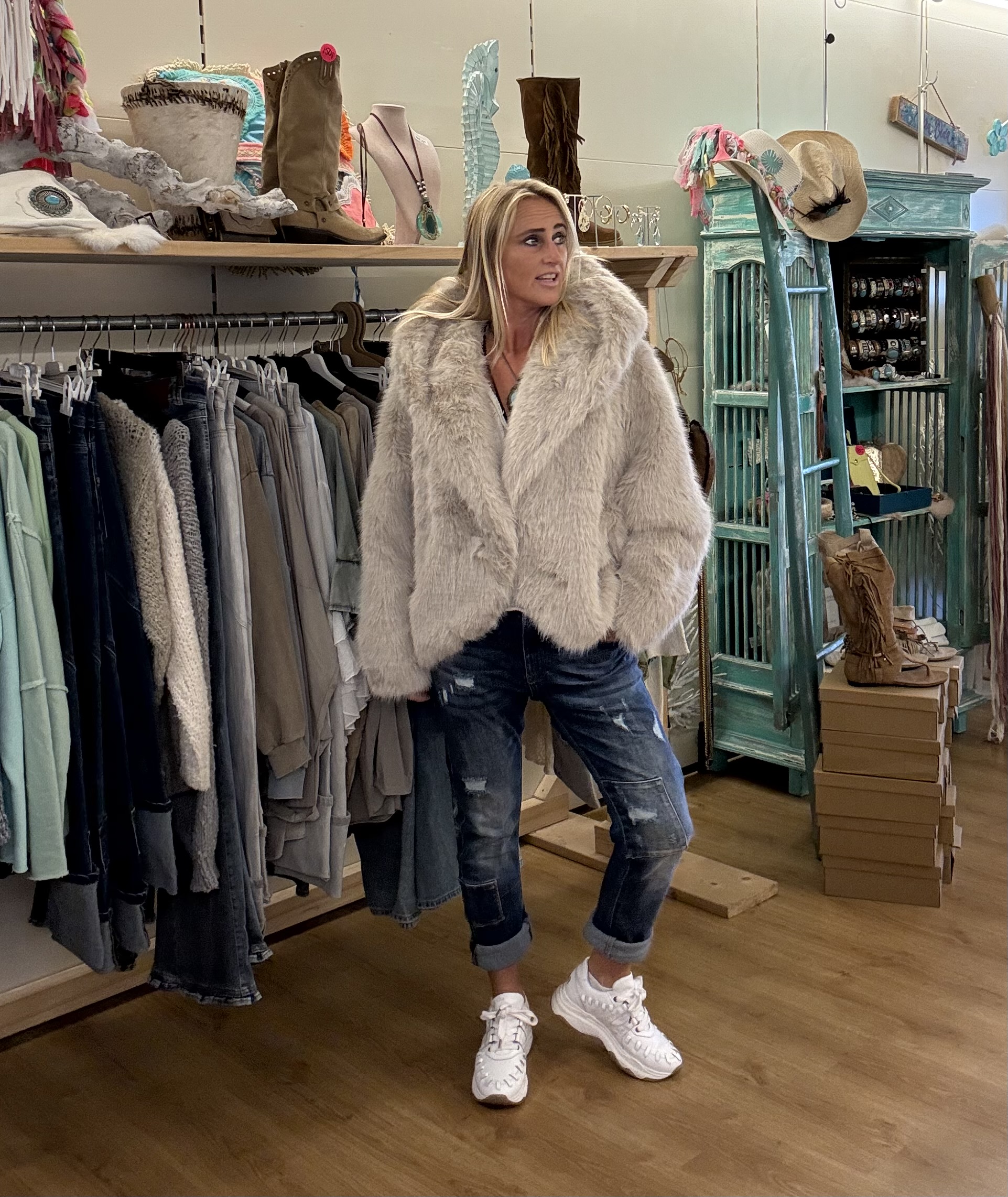 Bontjas Fake Fur Capuchon Beige