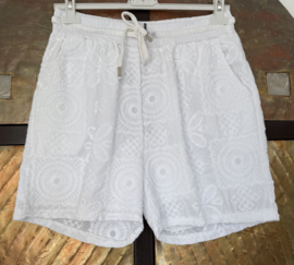 Short Broiderie Wit