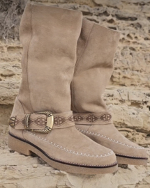 Moc High Buckle Mushroom Boots