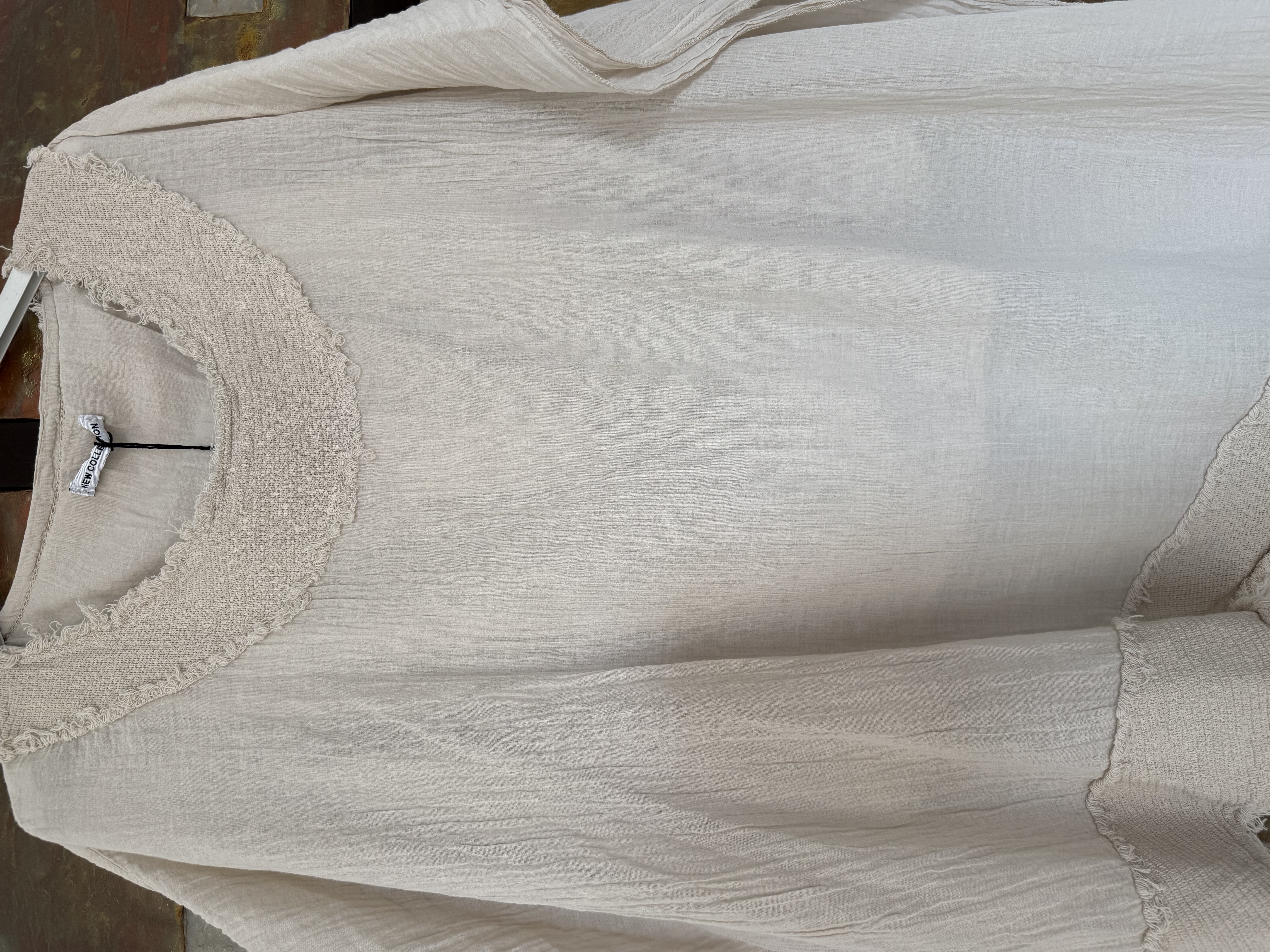 A-Symetrisch Shirt Beige