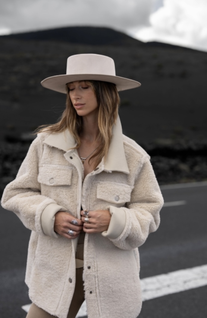 Celeste Reversible Jas Licht Beige