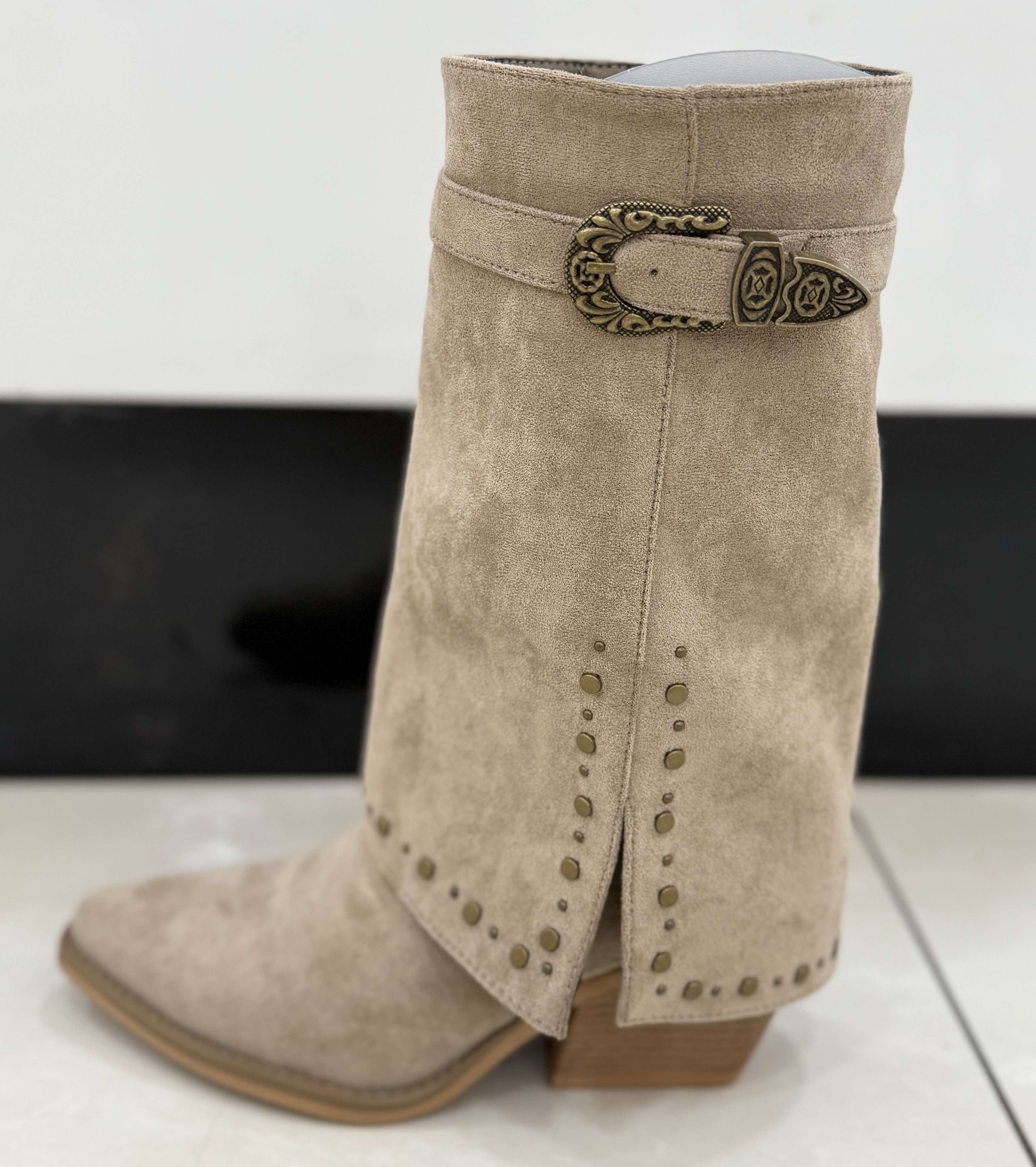 Western Kaplaarzen Khaki