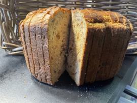 Spelt rozijnenbrood