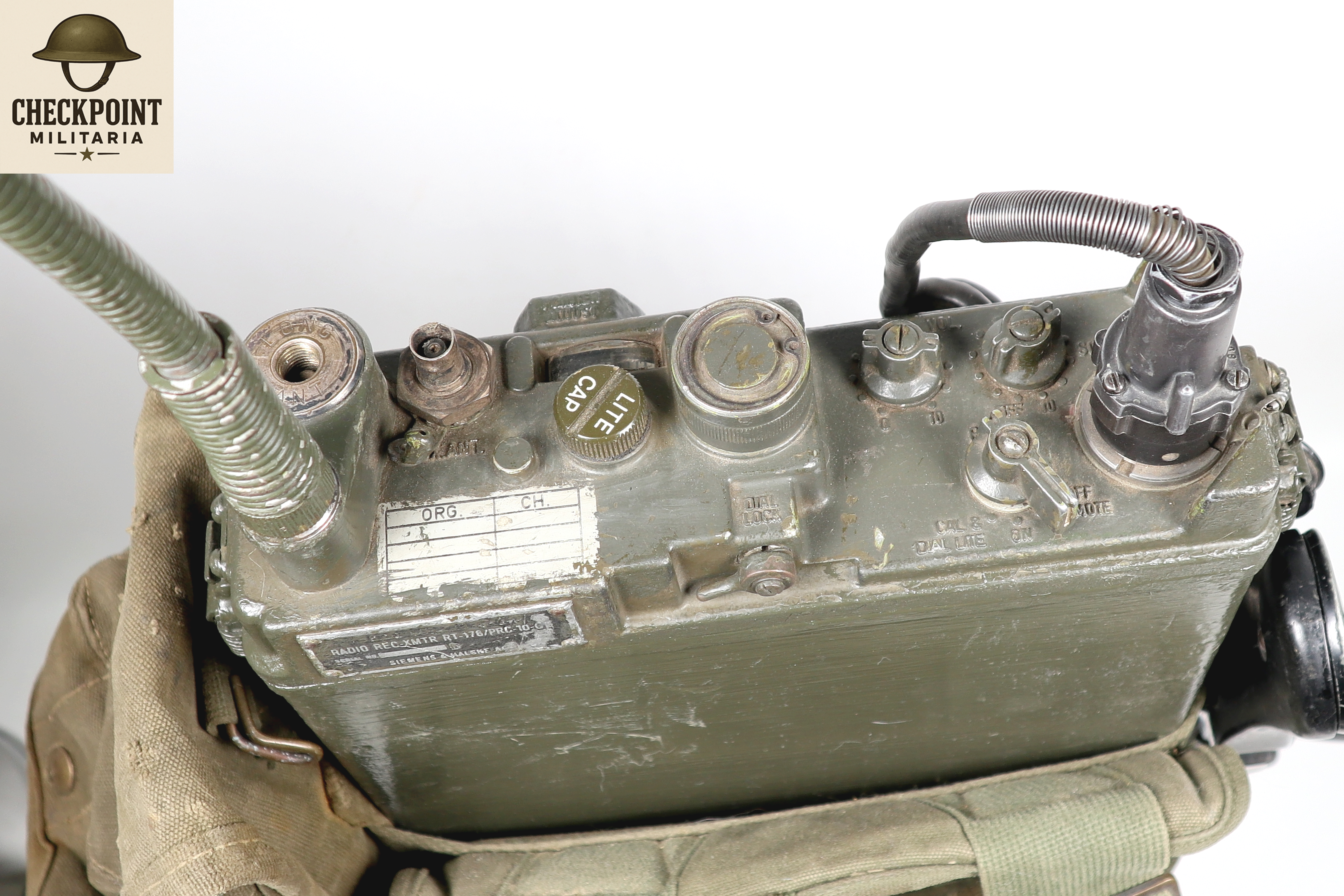 U.S. Korean War/ Vietnam War AN/PRC-10 Backpack Radio