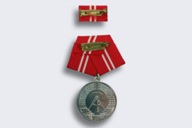 DDR Medaille für treue Dienste in den Kampfgruppen - Silber.