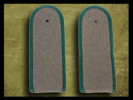 N.V.A. Rückwärtige Dienste - Pair Of Shoulder Boards