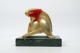 Casque miniature français sur socle en marbre