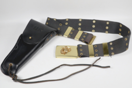 Ceinture de service du Corps des Marines des États-Unis avec étui Colt 1911