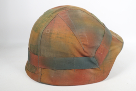 Casque suisse M1918/40 et housse camouflage d'automne