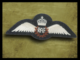 R.A.F.   Wing Pilots