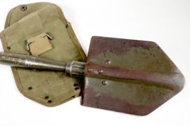 U.S.   Folding Shovel M-43