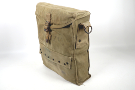 Sac médical de combat américain de la Seconde Guerre mondiale