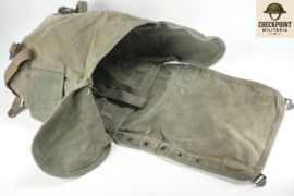 Sac à dos de combat américain M1956 « Butt Pack » (Guerre du Vietnam)