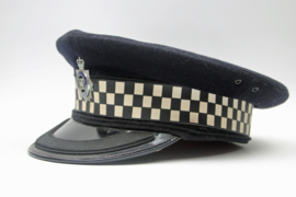 Casquette de la police britannique