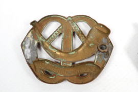 6 anciens emblèmes de béret hollandais œillets défectueux.