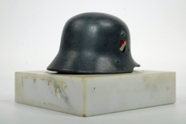 Ornement de bureau de casque de la Luftwaffe allemande