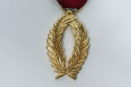 Décoration d'honneur dans l'Ordre de la Couronne -  Palmes d'Or