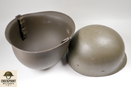 Oostenrijkse M75 helm