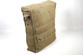 Sac médical de combat américain de la Seconde Guerre mondiale