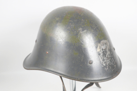 Nederlandse M38 Helm "Oorlogsbuit"  Wehrmacht