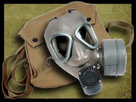 Finnish M-61 Gas Mask