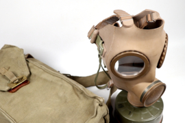 Masque à gaz belge M-51