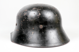 German / Austrian Duckbill M33 Police Helmet