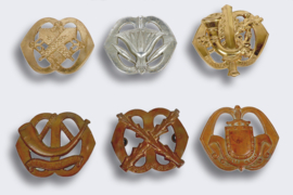 6 anciens emblèmes de béret hollandais œillets défectueux.