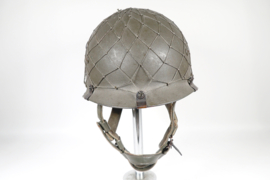 Belgian Issue M71 Paratrooper Helmet.