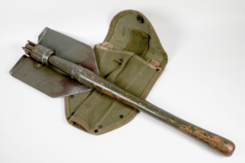 U.S.   Folding Shovel M-43