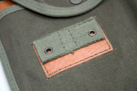 Porte-pelle pliable M-56