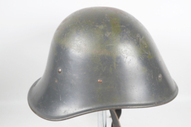 Casque néerlandais M38 « Butin de guerre » Wehrmacht