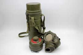 Masque à gaz et bidon Bundeswehr M-54