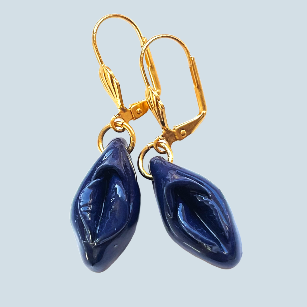 Pussy Earrings Dark Blue