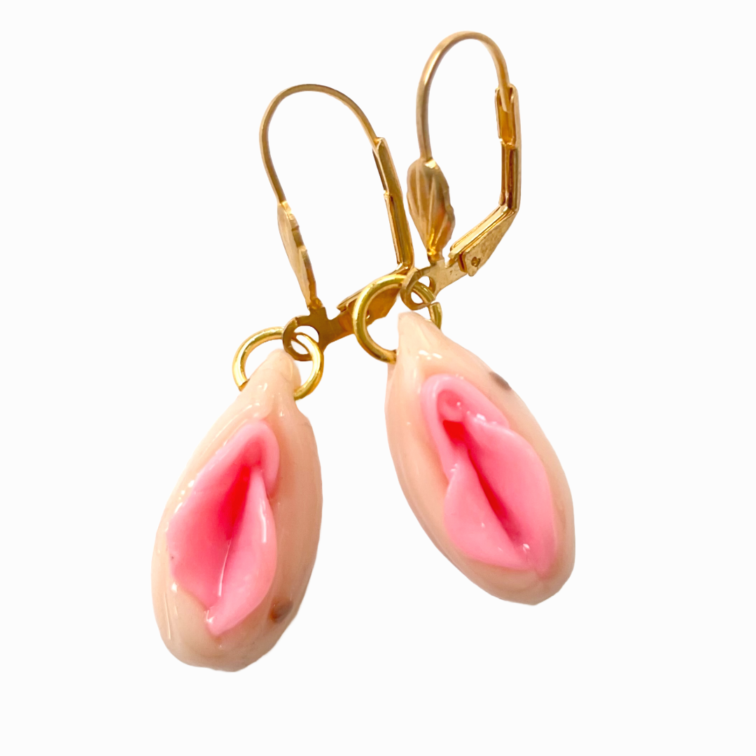 PUSSY EARRINGS