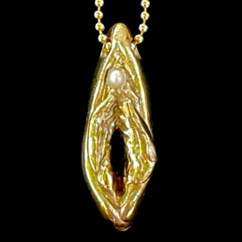 Gold coloured - Pussy Pendant  with Pearl (limited edition)