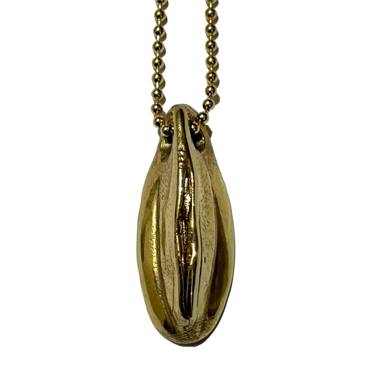 Gold-plated Pussy Pendant