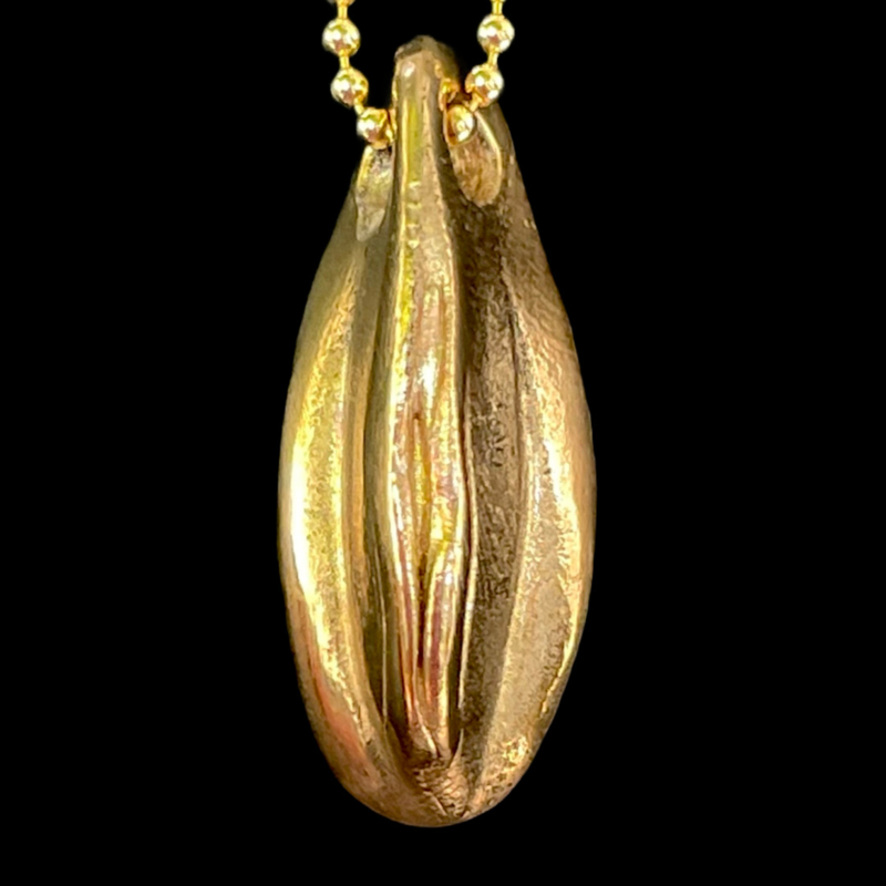 Gold-plated Pussy Pendant