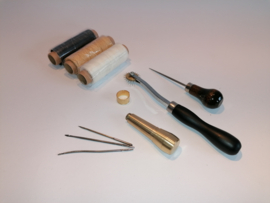 Hand sewing set B