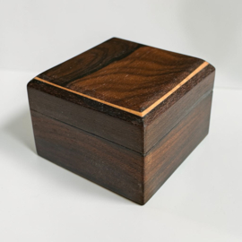Houten ringendoosje S