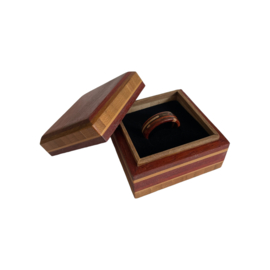 Houten doosje
